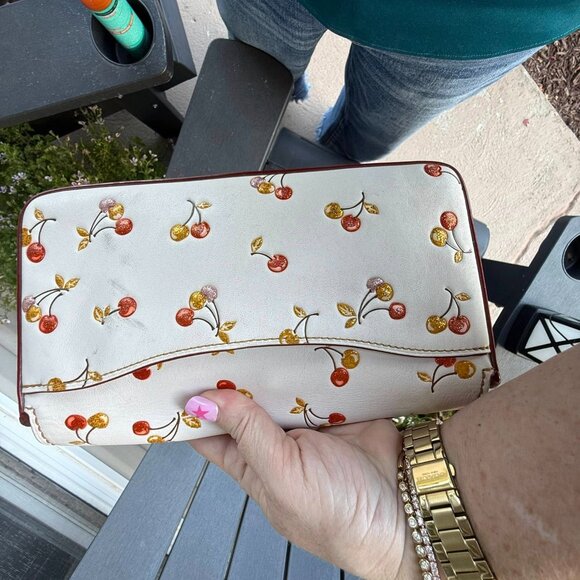 HTF Coach Cherry Collection Dinky 1941 Collection - Picture 5 of 9